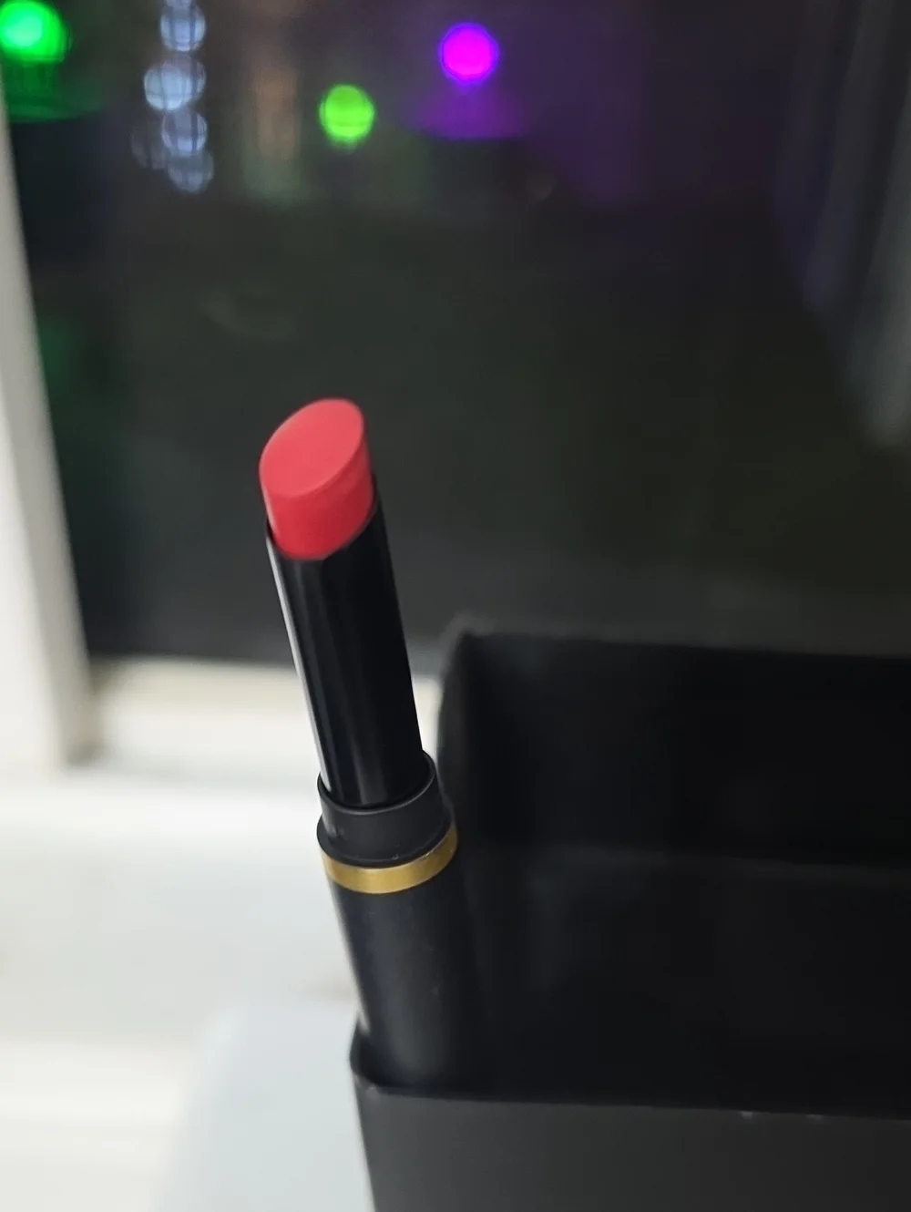 MAC Cosmetics Satin Lipstick 